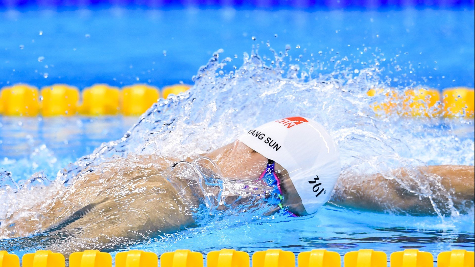 哥伦比亚女足在巴黎奥运会上展现出强大的进攻火力，哥伦比亚男足队的水平